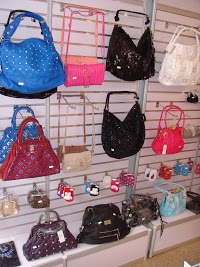 Emmas Boutique 423076 Image 0